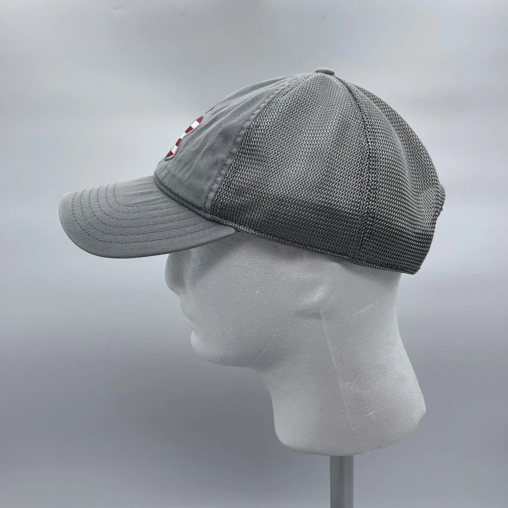 Under Armour 1254276 Mens OSFA Grey Trucker Hat American Flag Logo Snapback Cap